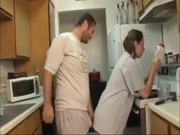 Порно пьяных: брат и сестра ебутся на кухне